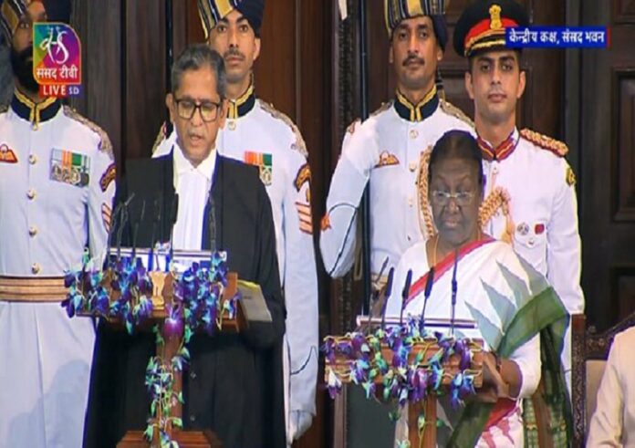 Droupadi Murmu oath 1