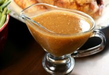 ರೆಸ್ಟೋರೆಂಟ್ಗಳಲ್ಲಿ ಸಿಗುವ ಗ್ರೇವಿ ಹಿಂದಿನ ಡಾರ್ಕ್ ಸಿಕ್ರೇಟ್ ಬಗ್ಗೆ ಕೇಳಿದ್ರೆ ನೀವು ದಂಗಾಗೋದು ಗ್ಯಾರಂಟಿ