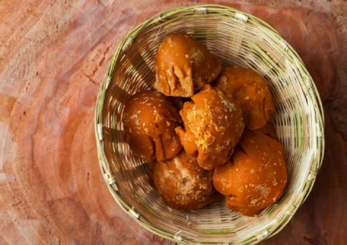 Jaggery is a natural sweetner made from date palm and sugar cane.