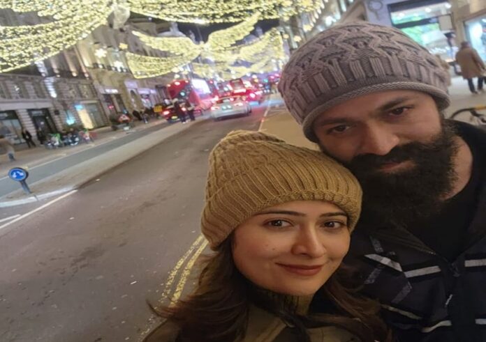 WhatsApp Image 2023-12-16 at 8.58.58 PM