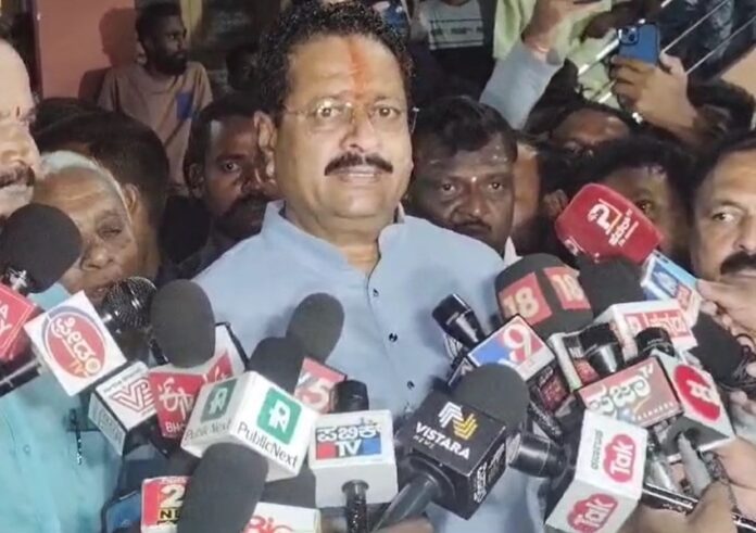 ಯತ್ನಾಳ್