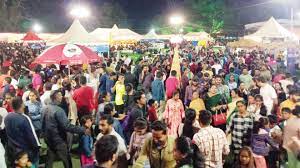 Ah.. I was born to savor the flavors at a food fair! Ah.. I was born to savor the flavors at a food fair!