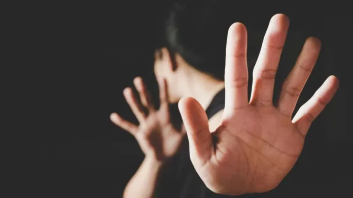 Bangalore University lecturer harassed? FIR against lecturers