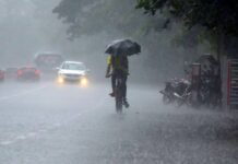Cyclone: ​​Heavy rains until October 11