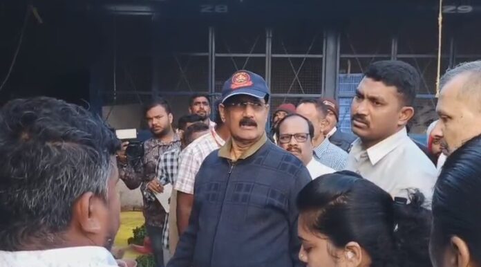 The Deputy Lokayukta was upset with the commission's interference in APMC!