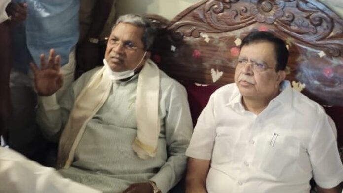 CM, 5 ministers + MLAs: Calculations at Rajanna's house!