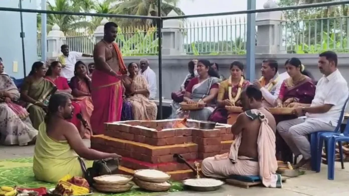 Prayer for DK to become CM - Chandikahoma by fans