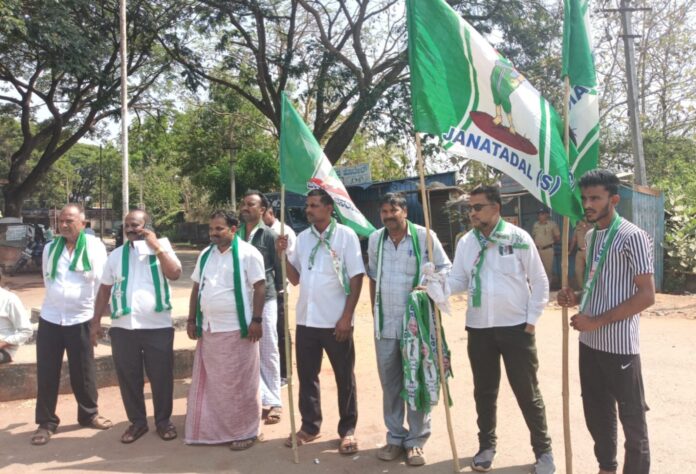 WhatsApp Image 2026-04-16 at 6.37.16 PM