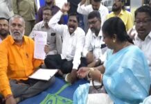 Hubli: ಅಂಬೇಡ್ಕರ್ ಕ್ರೀಡಾಂಗಣ ಅತಿಕ್ರಮಣ ತೆರವುಗೊಳಿಸಿ ಅಭಿವೃದ್ಧಿಪಡಿಸುವಂತೆ ಆಗ್ರಹ