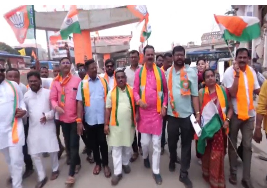 Hubli News: ವಂದೇ ಮಾತರಂ ಪೂರ್ಣವಾಗಿ ಹಾಡಲು ಬಿಜೆಪಿ ಆಗ್ರಹ