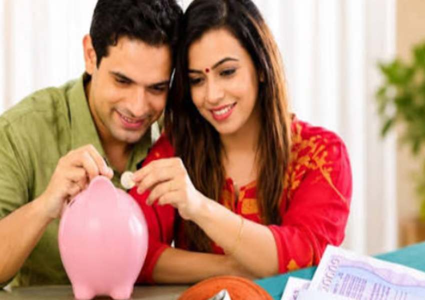 ಪತ್ನಿ ಜೊತೆ ಈ ಖಾತೆ ತೆರೆಯಿರಿ – ಪ್ರತಿ 3 ತಿಂಗಳಿಗೆ ₹25,899 ಪಡೆಯಿರಿ!