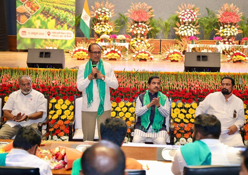 Hubli News: ಕೇಂದ್ರದ ವಿರುದ್ಧ ರೈತರ ಆಕ್ರೋಶ – ನಾಳೆ ರಾಜ್ಯ, ರಾಷ್ಟ್ರೀಯ ಹೆದ್ದಾರಿ ತಡೆಗೆ ನಿರ್ಧಾರ