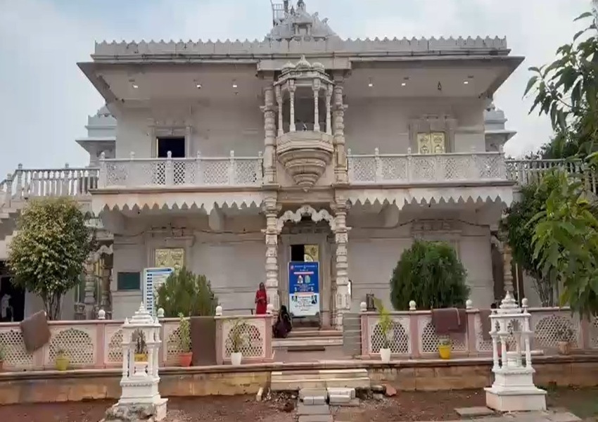 ಗಬ್ಬೂರು ಜೈನ ಮಂದಿರದಲ್ಲಿ ಮತ್ತೆ ಕಳ್ಳತನ..! ₹50 ಲಕ್ಷ ಮೌಲ್ಯದ ಚಿನ್ನಾಭರಣ ದೋಚಿದ ಮುಸುಕುಧಾರಿಗಳು..!!